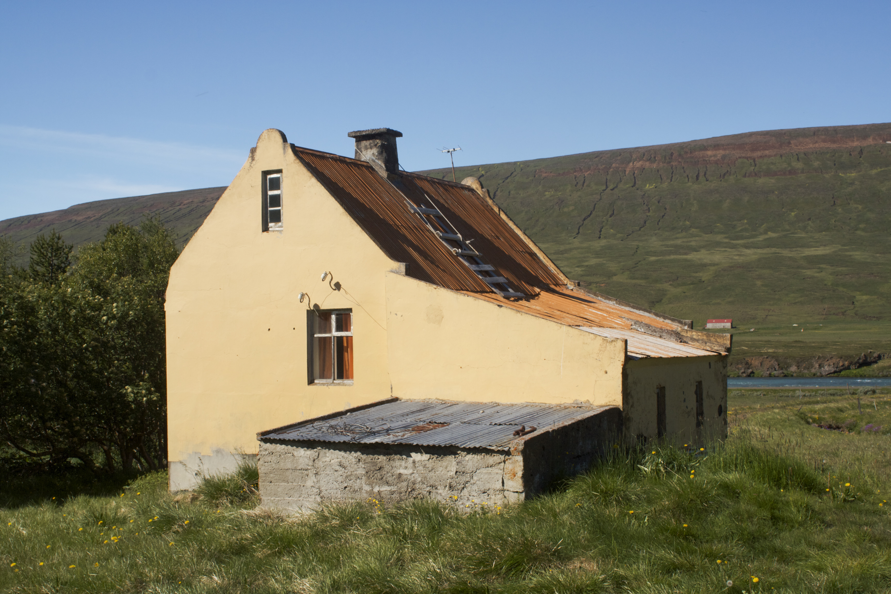 Forsíðumynd 4